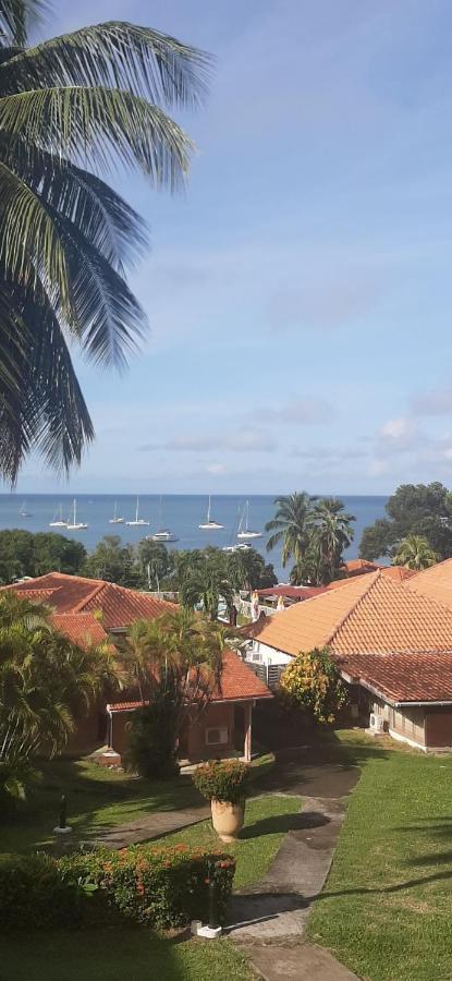 Case Coco A Sainte Anne Avec Wifi Vue Mer Kültér fotó