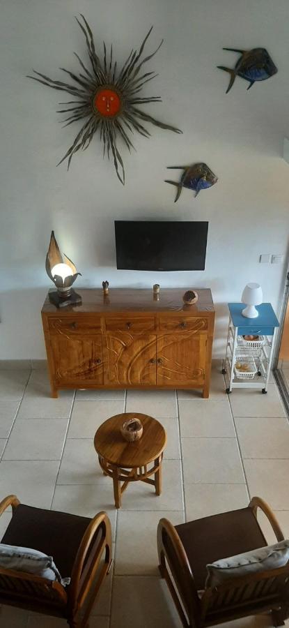 Case Coco A Sainte Anne Avec Wifi Vue Mer Kültér fotó